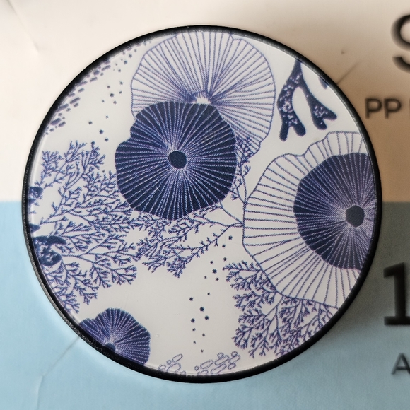 SpinPop 4Terra Universal Mini Phone Grips - MARBLE/IRIDESCENT TURTLE/BLUE FLORA - Picture 4 of 6